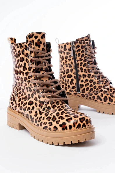 2121-356 Parlak Leopar Bağcıklı Fermuarlı Günlük Kadın Bot ürün görseli 1