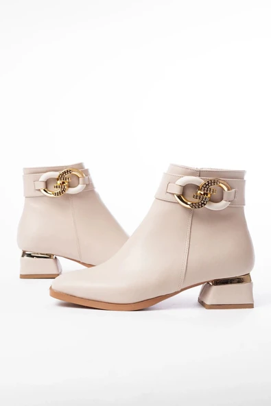 RM-504 Bej Toka Aksesuarlı Topuklu Fermuarlı Günlük Kadın Bot ürün görseli 1