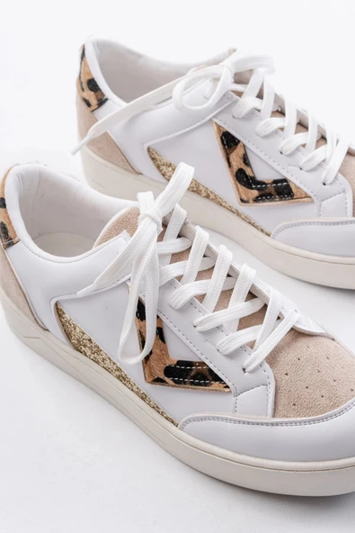 SV-01 Beyaz Leopar Desenli Bağcıklı Kadın Spor Ayakkabı - Resim 4