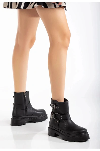 236-2013 Siyah Toka Aksesuarlı Fermuarlı Günlük Kadın Bot ürün görseli 1
