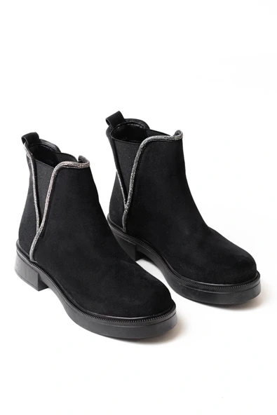02-02 Siyah Süet Taş Aksesuarlı Lastikli Günlük Kadın Bot ürün görseli 1