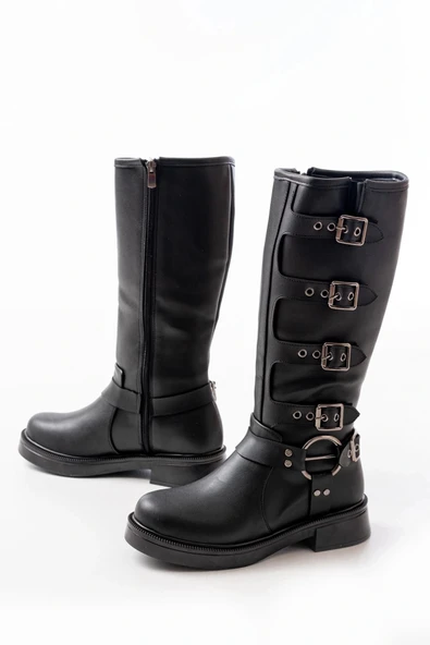 02-346 Siyah Düz Topuklu Günlük Bayan Binici Çizme ürün görseli