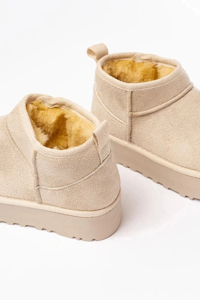 NDR-2850 Bej Süet İçi Kürklü Kışlık Kapalı Burun Kadın Günlük Terlik - Resim 5