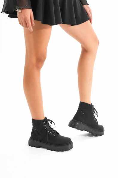 LMÇ-2045 Kömür Siyahı Bağcıklı Kalın Taban Kadın Günlük Bot - Resim 2