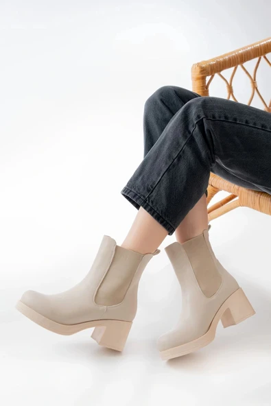 5109-3056 Bej Lastikli  Kalın Topuklu Günlük Kadın Bot - Resim 2