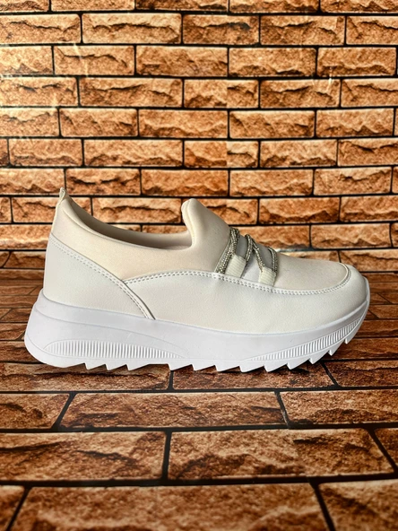 HAFİF TABAN BEYAZ TAŞLI KADIN SPOR - Resim 3