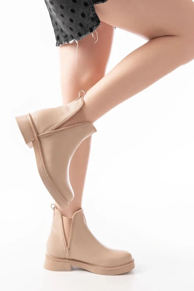 02-02 Nut Taş Aksesuarlı Lastikli Günlük Kadın Bot ürün görseli