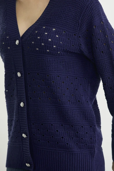 Delik Motifli Yünlü Triko Hırka - Lacivert - 5