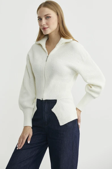 Dik Yaka Fermuarlı Bel Detaylı Triko Hırka - Kemik - 4