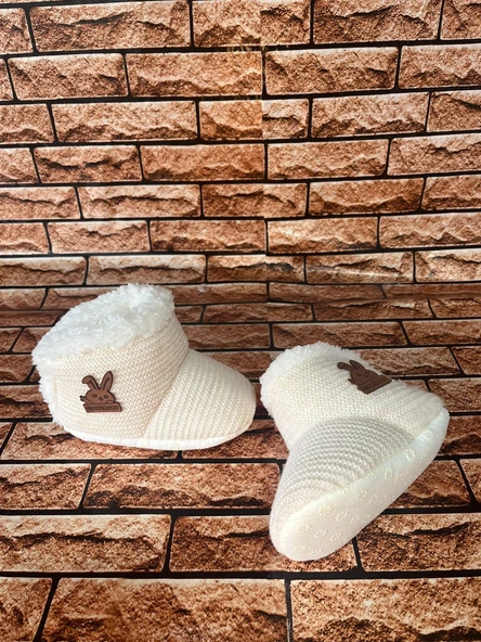 ÇOCUK PANDUF KREM 9/18 AY ürün görseli