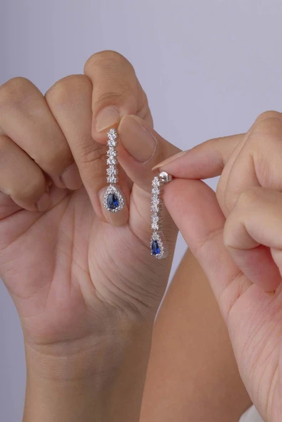 Gümüş Pazarım Safir Taşlı Damla Motifli Rodyum Kaplama Gümüş Küpe - Resim 2