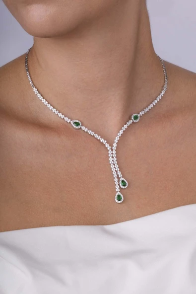Gümüş Pazarım Zümrüt Taşlı Damla Motifli Rodyum Kaplama Gümüş Kolye - 2