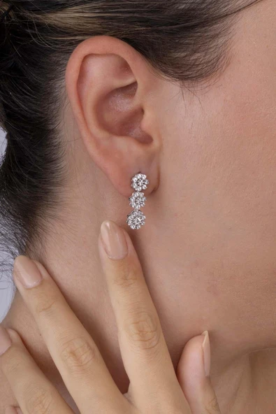 Gümüş Pazarım Papatya Montürlü Rodyum Kaplama 925 Ayar Gümüş Küpe - Resim 2