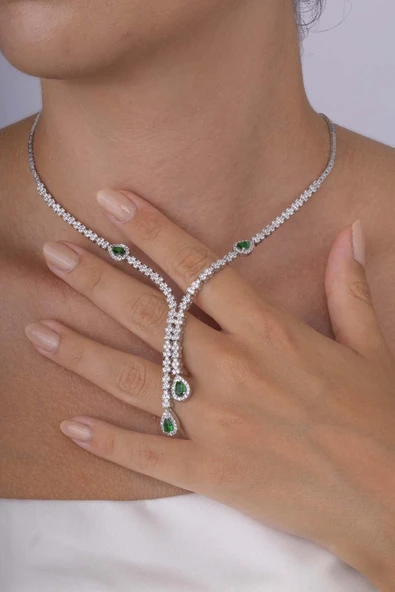 Gümüş Pazarım Zümrüt Taşlı Damla Motifli Rodyum Kaplama Gümüş Kolye - 3