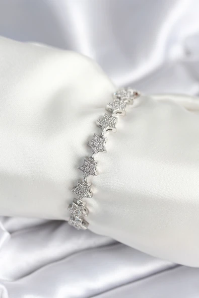 Pirinç Gümüş Renk Yıldız Model Kadın Bileklik - TJ-BB7979 ürün görseli