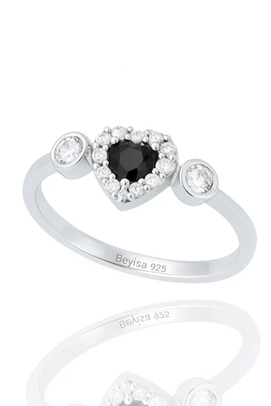 Minera Serisi Siyah Oniks Zirkon Taşlı Kalp Gümüş Kadın Yüzük