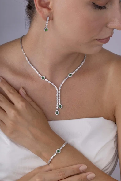 Gümüş Pazarım Zümrüt Taşlı Damla Motifli Rodyum Kaplama Gümüş Düğün Seti - 2