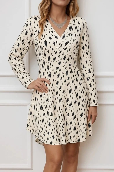 MDB Kadın Uzun Kollu V Yakalı Desenli Kısa Keten Elbise ürün görseli 1