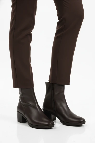 Ayakmod Kahve Hakiki Deri Fermuarlı Polarlı Kadın Bot 92162-1 Z