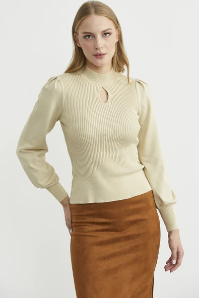 Dik Yaka Balon Kol Triko Kazak - Krem - Resim 3