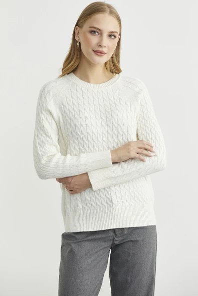 Saç Örgü Motifli Yuvarlak Yaka Triko Kazak - Kemik - Resim 4