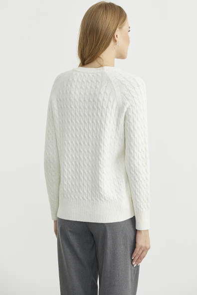 Saç Örgü Motifli Yuvarlak Yaka Triko Kazak - Kemik - Resim 6