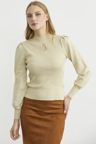 Dik Yaka Balon Kol Triko Kazak - Krem ürün görseli