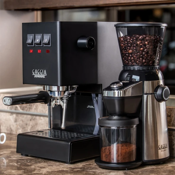 New Classic E24 Siyah Espresso Makinesi - Resim 8