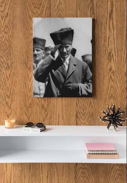 Atatürk Tablosu - Atatürk Kalpak ve Selamı - 2