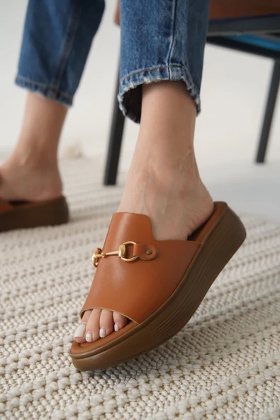 Nelly Taba Hakiki Deri Terlik - Resim 5