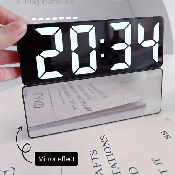 Dijital Sese Duyarlı Alarmlı Masa Saati ürün görseli