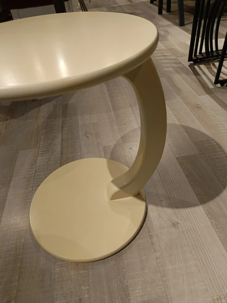 MERCANMOBİLYA  Krem Tekerlekli C Sehpa Yan sehpa Zigonsehpa Koltuksehpası - 4