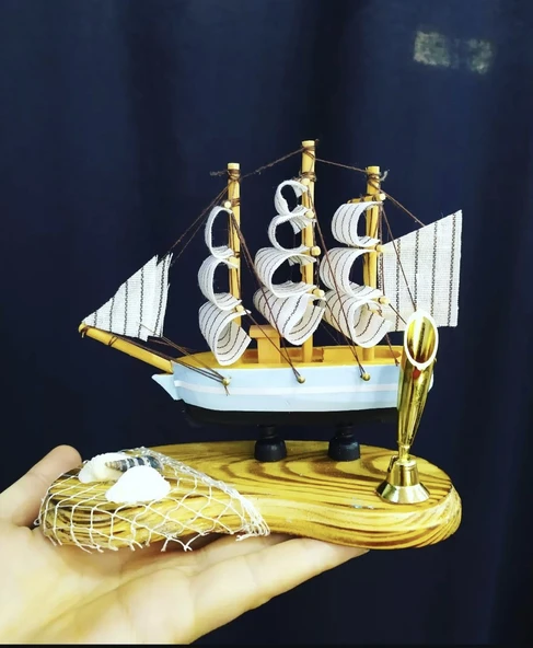 El Yapımı Ahşap Yelkenli Kalemlik 14CM Ofis Hediyesi - Resim 2