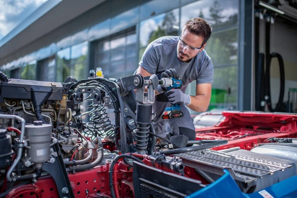 Bosch GDS 18V-450 PC Darbeli Somun Sıkma Solo - Resim 4