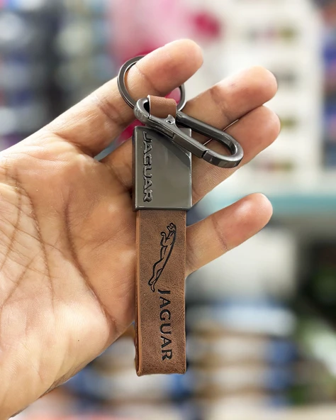 Araç Tutkunlarına Özel Kaliteli Lüx Model Deri Anahtarlık, Tüm Araç Modelleriyle Uyumlu - Resim 2