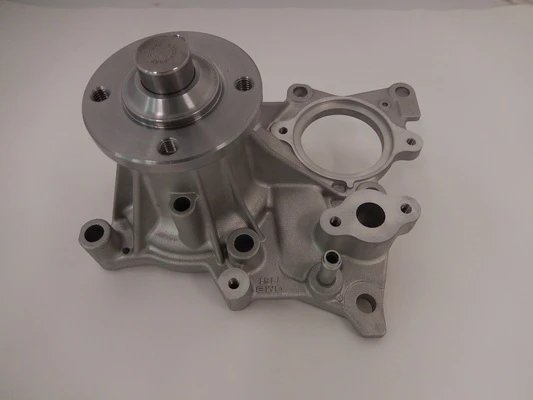 GMB GWT-161A DEVİRDAİM SU POMPASI TOYOTA HILUX 2.4L 2GDFTV GUN125 REVO 4x2 4x4 2015-> 2.8L 1GDFTV GUN126 GUN136 2 015-> - LAND CRUISER 2.8L 1GDFTV GDJ150 GDJ155 2015-> 1610009710-1610009711-1610019365 ürün görseli 1