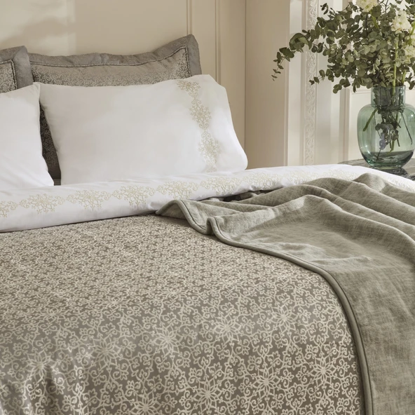 Karaca Home Rosette 8 Parça Çift Kişilik Çeyiz Seti Antrasit - Resim 4