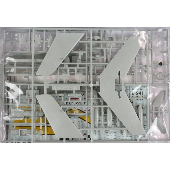 Academy 12546 1/72 Ölçek, F-86F (Korean War) Special Edition Savaş Uçağı, Plastik Model kiti - 3