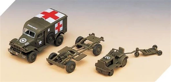 Academy 13403 1/72 Ölçek, Amerikan Ambulans ve Çekici , Plastik Maket Seti - 3