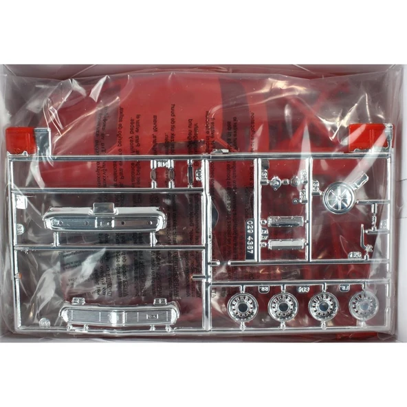 AMT 912 1/25 Ölçek, 1969 Mercury Cougar Araba, Plastik Model kiti - Resim 2