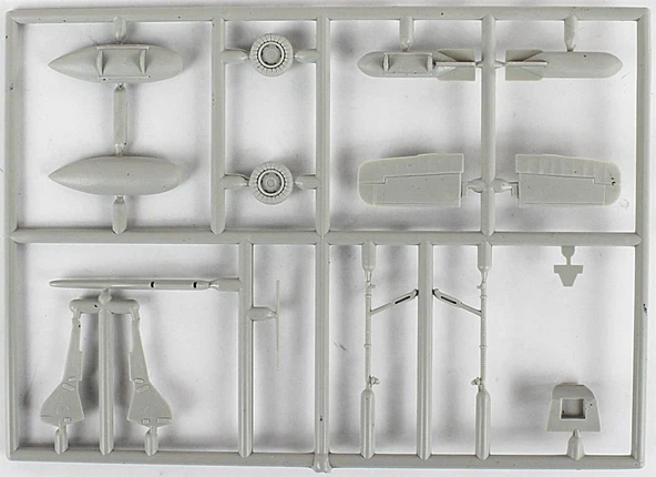 Mistercraft C003 1/72 Ölçek, Fw-190A-6 (Grun Hertz) Savaş Uçağı, Plastik Model kiti - 3