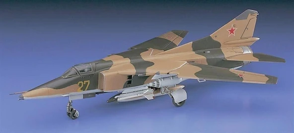 Hasegawa C10 340 1/72 Ölçek, MiG-27 Flogger D, Savaş Uçağı Plastik Model Kiti - 2