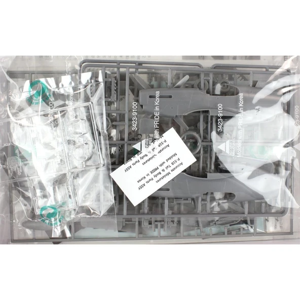 Academy 12303 1/48 Ölçek, P-51B Normandiya Çıkartması 70. Yıl Savaş Uçağı, Plastik Model kiti - Resim 2