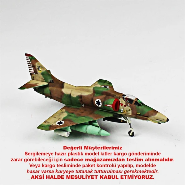 QD019 1/72 Ölçek, A-4E Skyhawk Sergilemeye Hazır Plastik Uçak Maketi