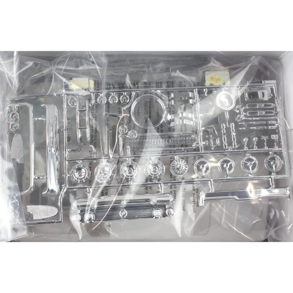 AMT 1078 1/25 Ölçek, 1962 Buick Electra Araba, Plastik Model kiti - Resim 2