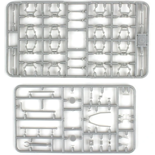 Modelsvit AAM7219 1/72 Ölçek, AA-70 Havaalanı İtfaiye Kamyonu, Plastik Model kiti - Resim 4