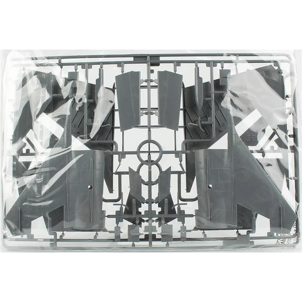 AMK 88008 1/48 Ölçek, Rus Mig-31 B/BS Foxhound, Savaş Uçağı, Plastik Model kiti - Resim 4