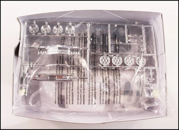 AMT 1143M 1/25 Ölçek, 1970 Chevy Chevelle SS Araba, Plastik Model kiti - Resim 4