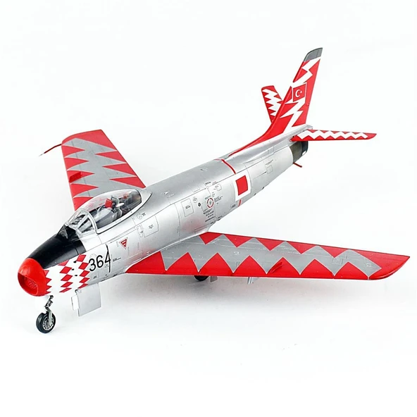 QD164 1/48 Ölçek, F-86E Sabre (Yarasalar) Sergilemeye Hazır Plastik Savaş Uçağı Modeli - Resim 2