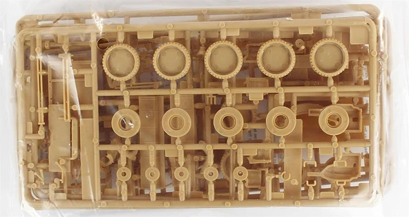 Mistercraft F299 1/35 (1/4 Ton Sınıfı) Willys Jeep Plastik Model Kiti - Resim 2